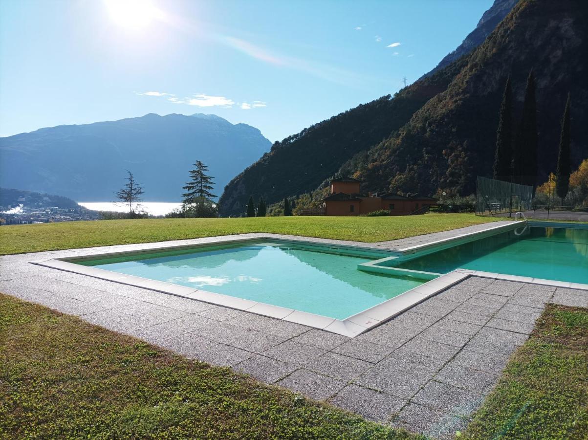 Lake View Studio Flat Riva del Garda Exterior photo