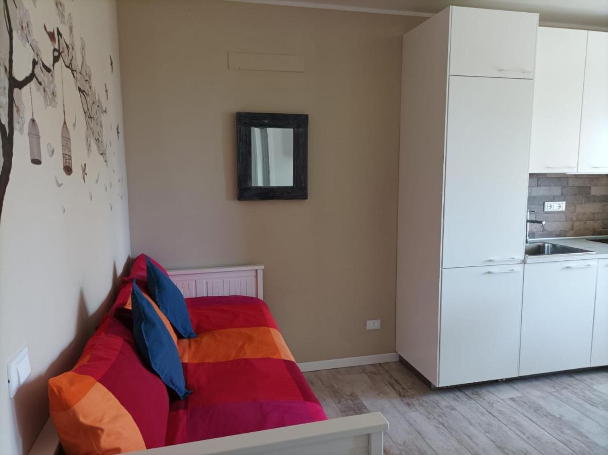 Lake View Studio Flat Riva del Garda Exterior photo